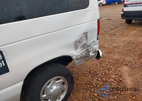 2012 Ford E-350 Super Duty Xlt z USA, uszkodzony, nr VIN 1FBNE3BL1CDA77123